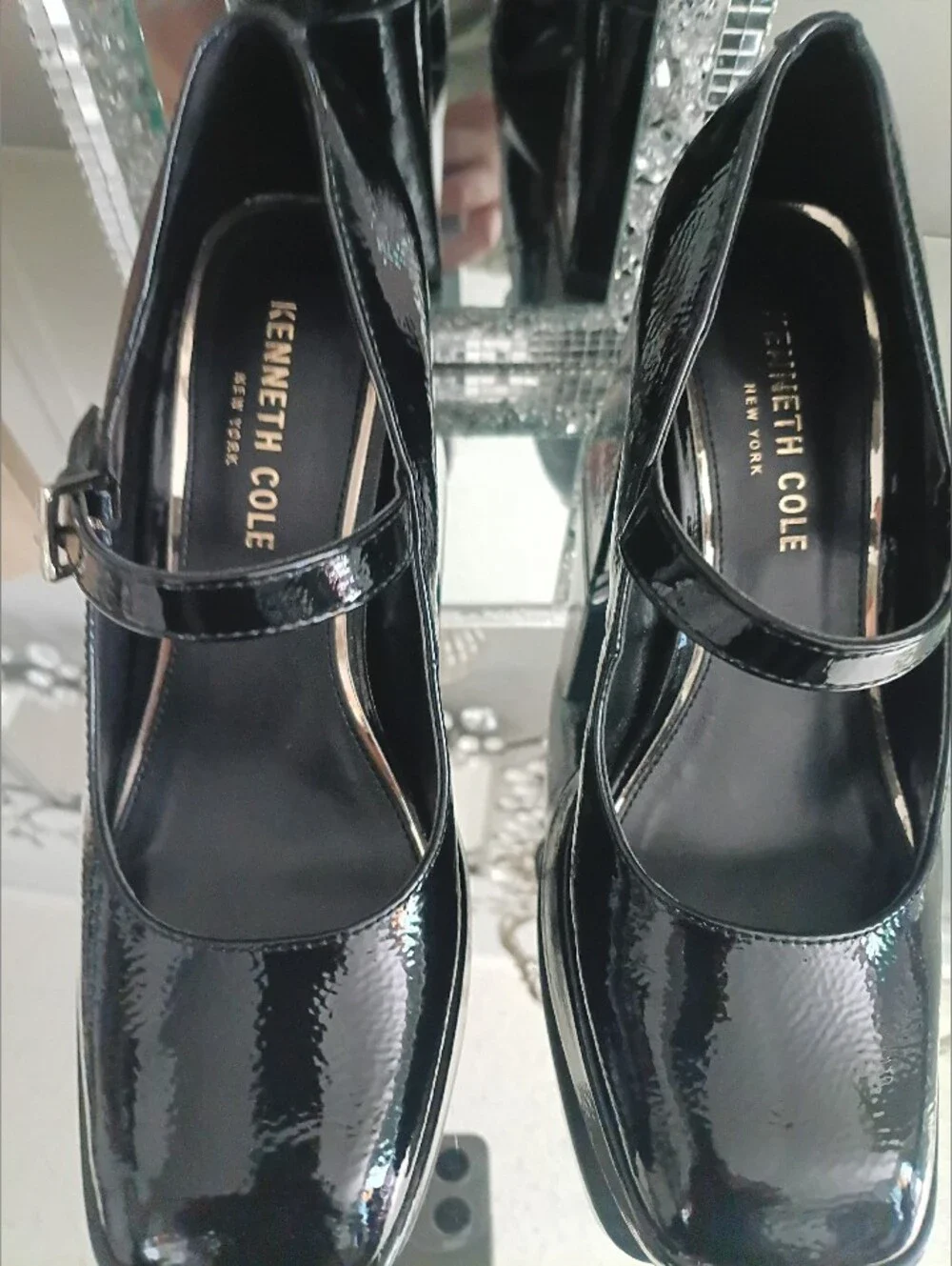 Kenneth Cole Black Patent Platform Mary Jane Pump